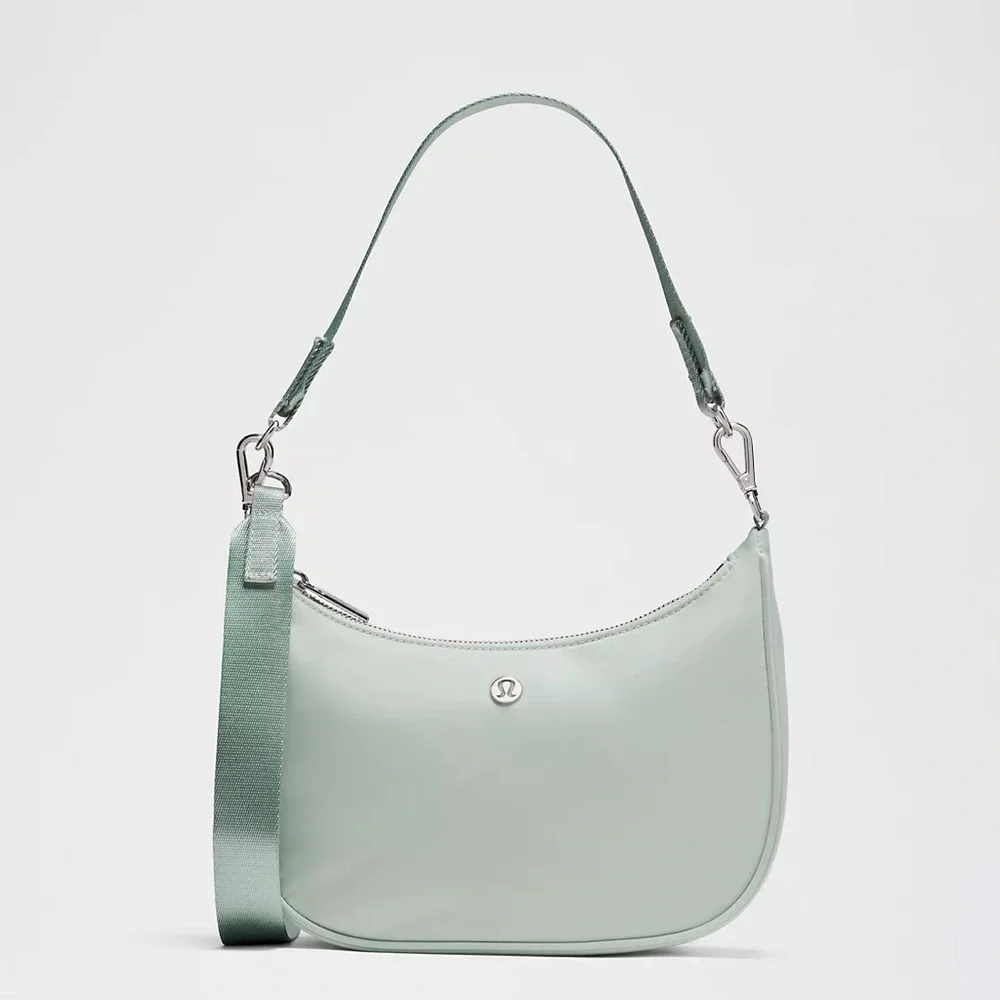 NWT- Lululemon City Essentials Small Shoulder Bag 3L - Pelican - Picture 1 of 9